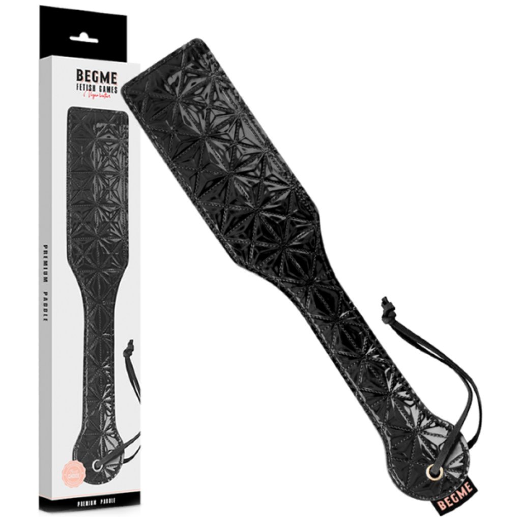 Sculacciatore Fetish in Pelle Vegana